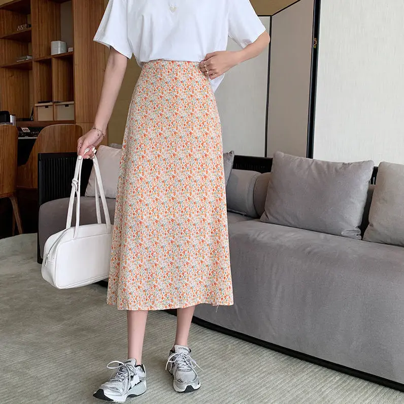 

Floral skirt women's mid length A-line 2021 new summer high waist design small chiffon long skirt