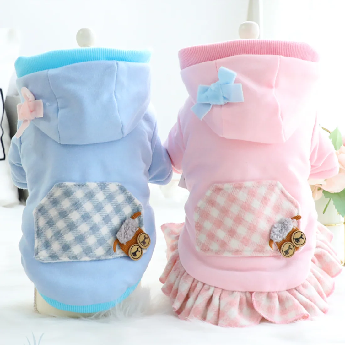 

Autumn Clothes for Dogs Lamb Knitted Skirt Coat Plaid Dog Hoodies Pink Blue Puppy Teddy Fleece Linning