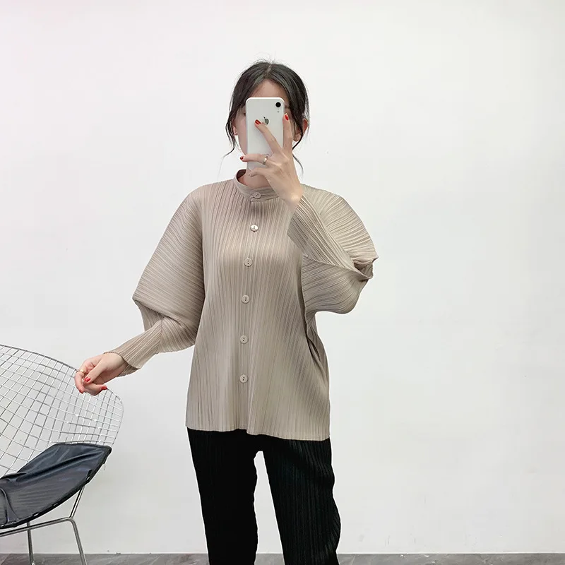 Женская осенне-зимняя плиссированная однобортная куртка миаке с воротником-стойкой и длинными рукавами