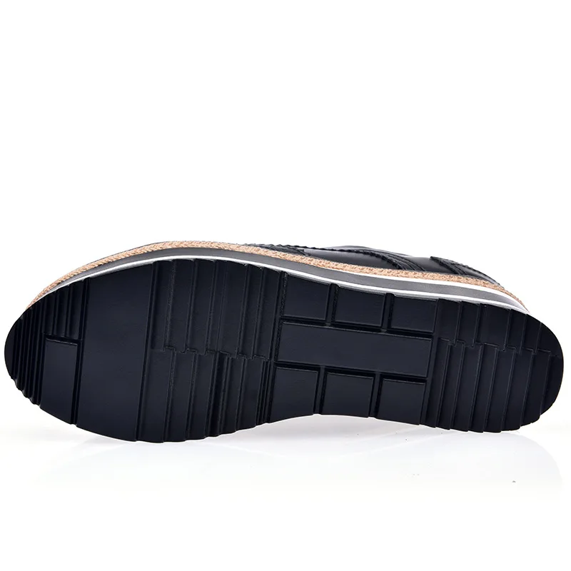 Весенняя женская обувь с перфорацией типа броги Женская из искусственной кожи