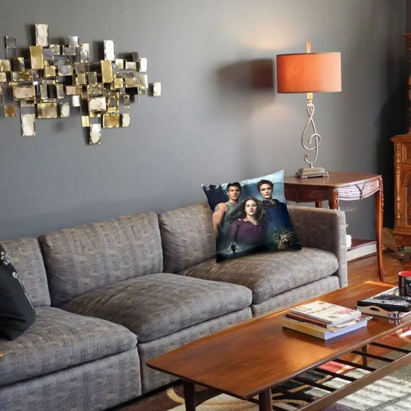 Наволочка для подушки &quotСумерки Сага&quot двухсторонняя с 3D-принтом вампира