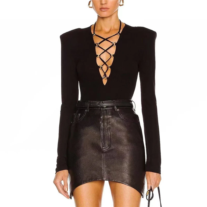 

Новинка весна-лето 2022 футболка с тремя размерами и глубоким V-образным вырезом и длинными рукавами