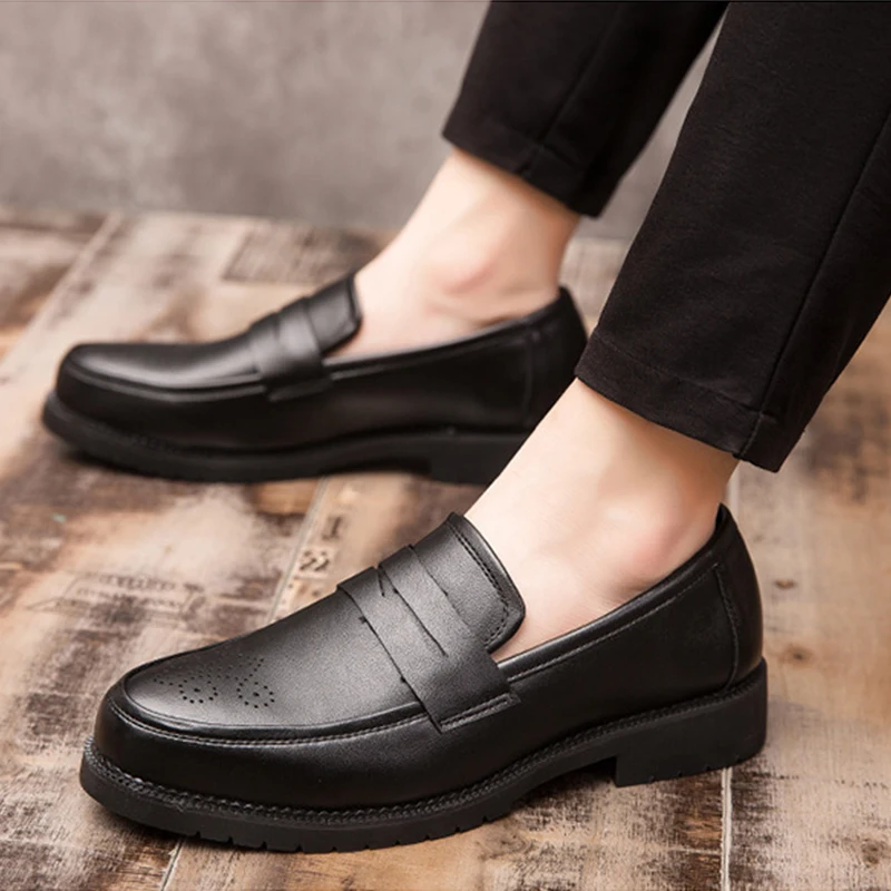 

WOTTE 2020 Leather Shoes Men Casual Shoes Loafers Mocasines Hombre Breathable Slip Sneakers Men Shoes Leather Zapatos De Hombre
