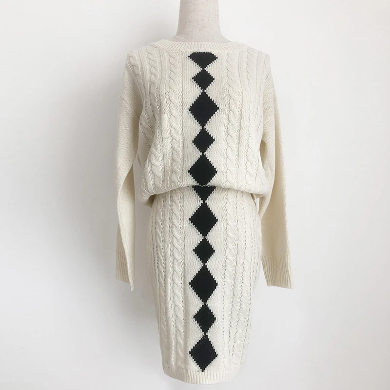 

Korea 2019 Autumn Ladies 2 Piece Sets Womens Outfits Winter Geometric Pullover Sweater + Bodycon Pencil Knitting Skirt Set Suit