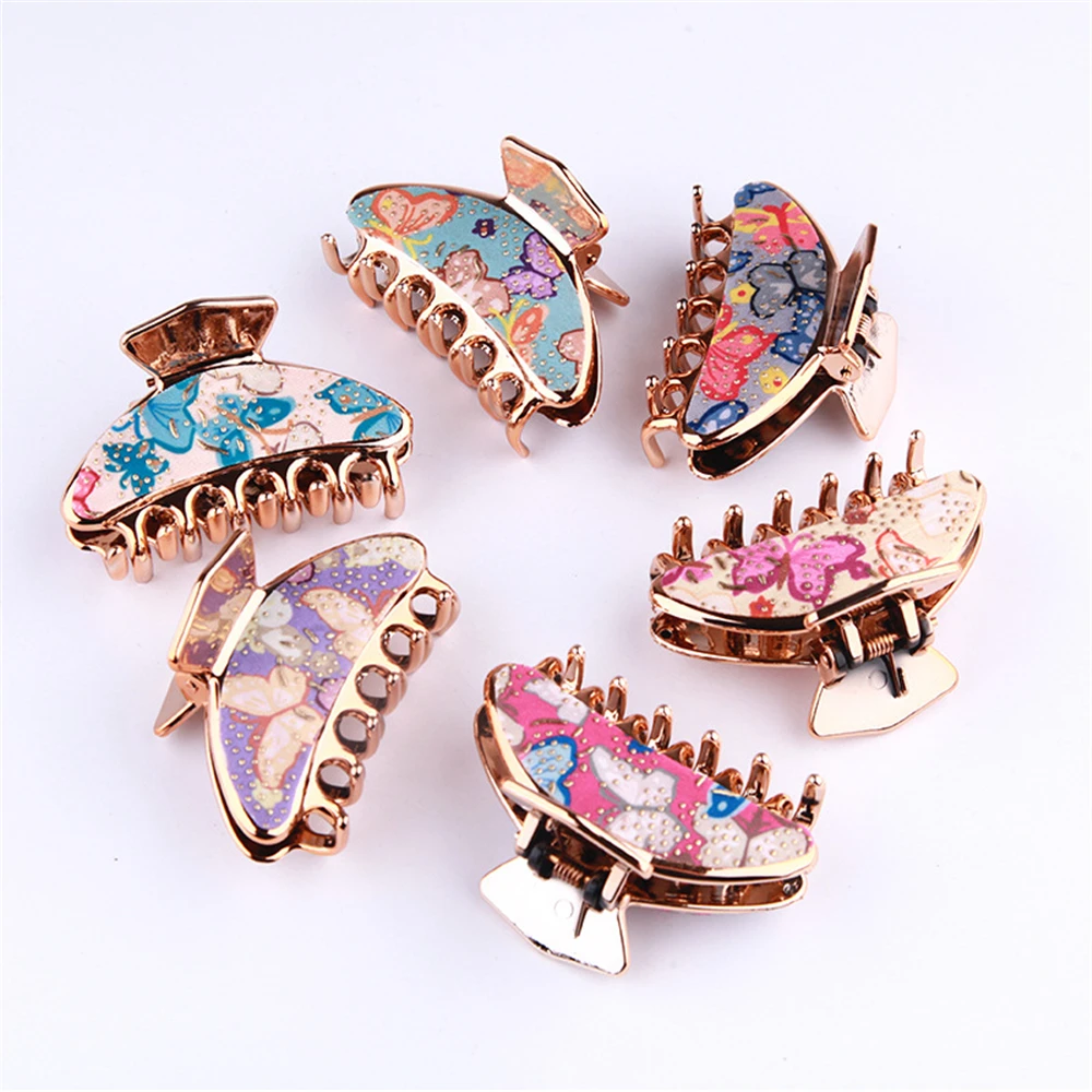 

Fashion Girls Acrylic Hairpins Crab Pearl Hair Claw Clamp Women Barrettes Scrub Hair Clips Hairgrip Hair Accessories Headwear