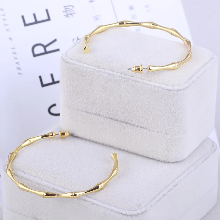 

Round glossy bamboo big circle golden female ear hoop earrings