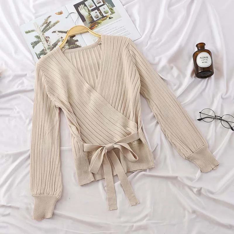 

Abrini 2021 Fall Sweater Women Deep V-Neck Knitting Sweater Knitted Sweater Autumn Sexy Knitted Blouse and Pullovers Long Sleeve