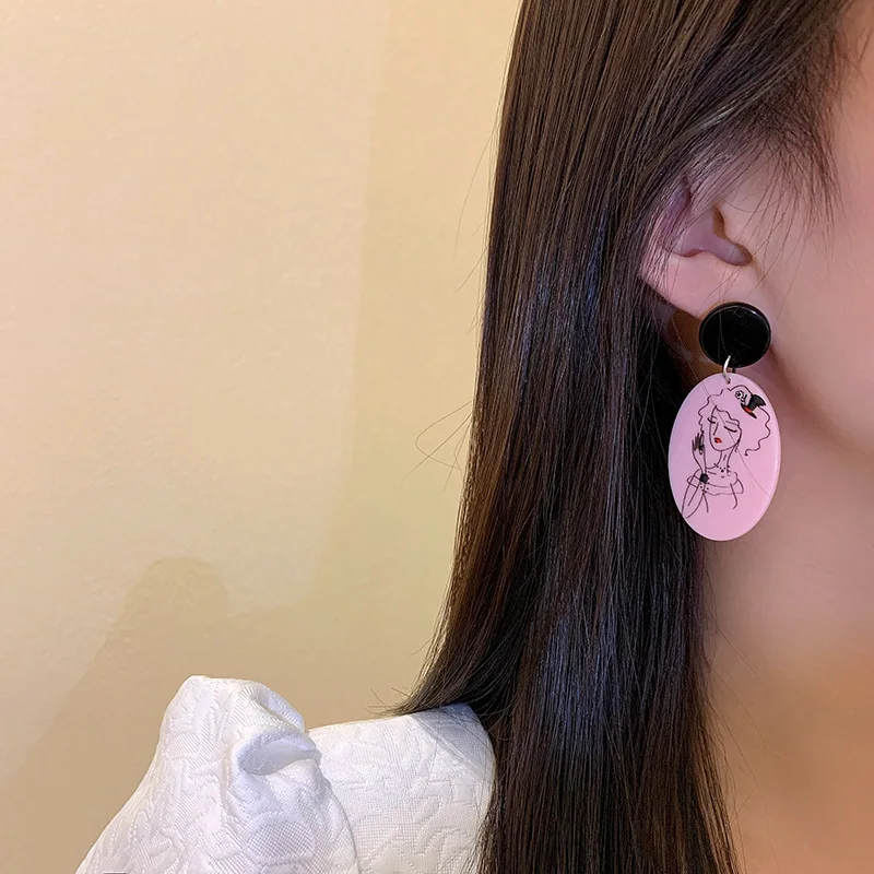 

LOVOACC Unique Design Head Portrait Arcylic Earrings for Women Multiple Geometrial Resin Hanging Drop Earrings Pendientes 2021