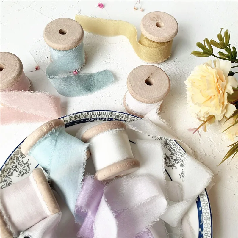 5 МТС/рулон белые из чистого шелка потертые с окантовкой свадебный букет лентами