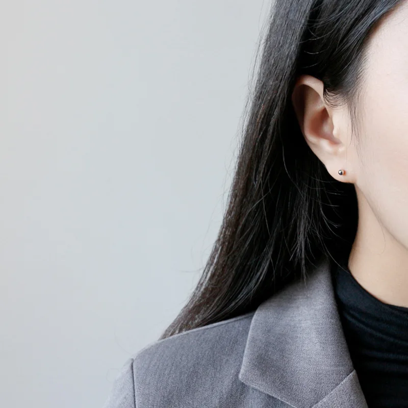 Женские серьги-гвоздики из серебра 925 пробы с бусинами | Украшения и аксессуары