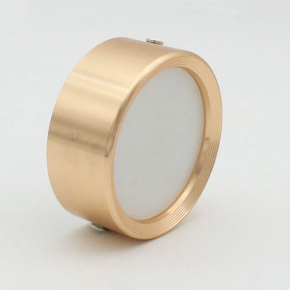 Точечный светильник с поверхностным креплением s освещение для коридора