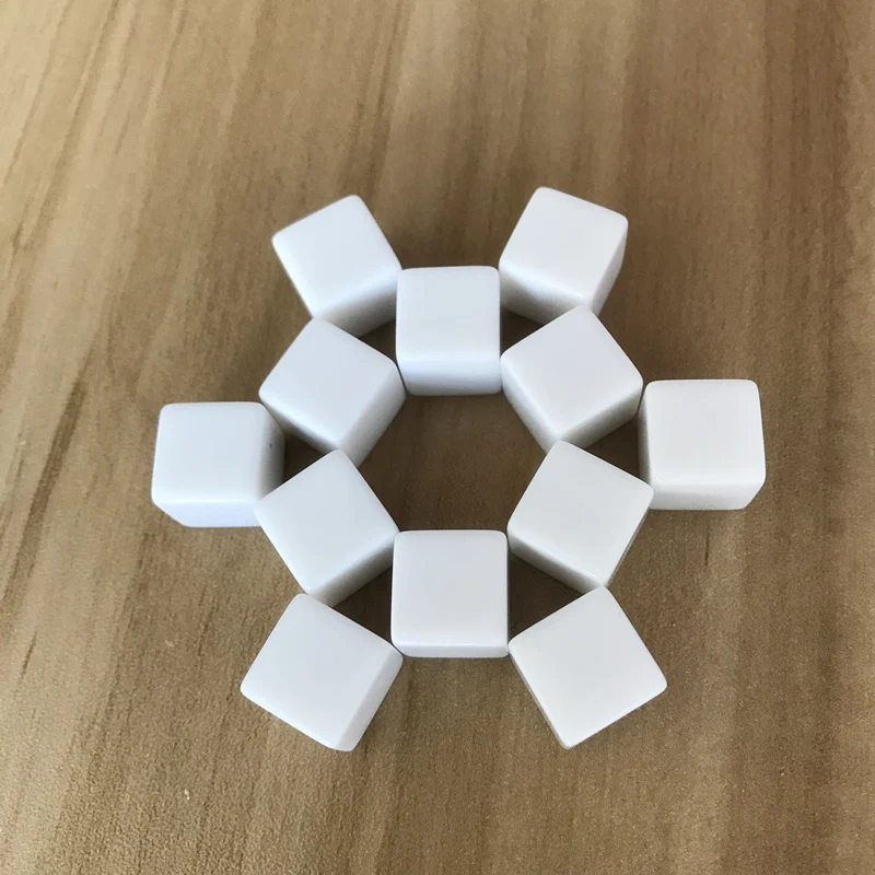 Оптовая продажа 20 шт./лот 12 мм игральные кости белые пустые квадратные Угловые