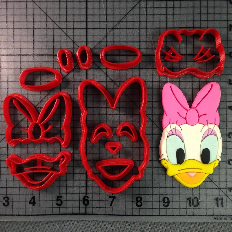 Маргаритка Гуфи плютон Хамфри медведь Детский мультфильм утка собака персонаж