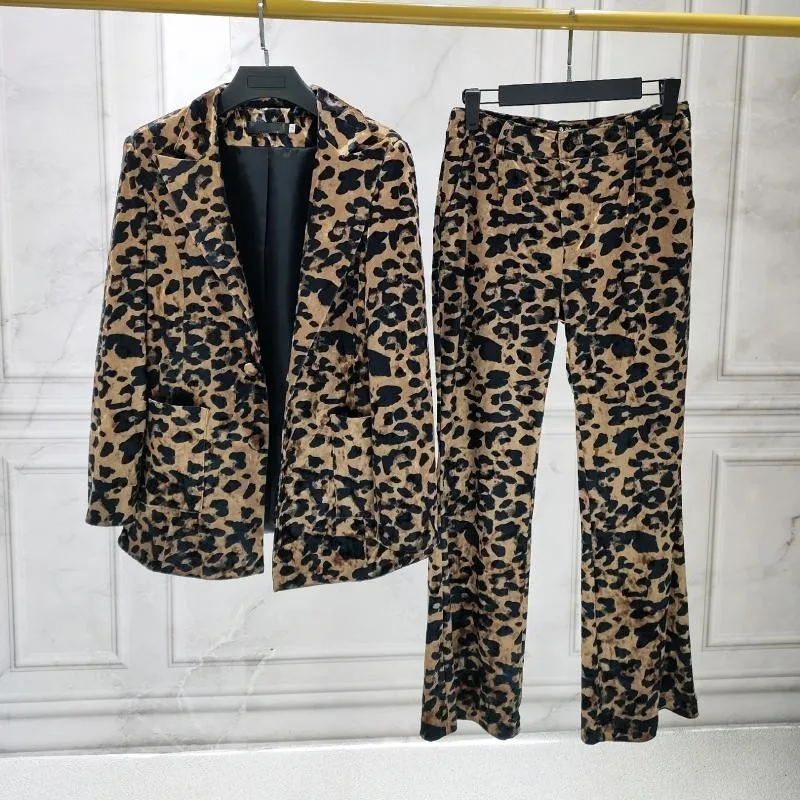 

Luxury Velvet Leopard Printing Womens 2Pcs Suits Fashion Long Sleeve Single Breasted Blazers Slim Fit Full Length Flare Pants