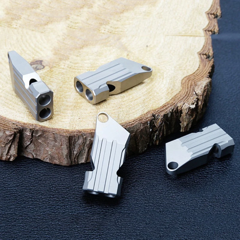 

Multifunction EDC Tool Outdoors High Decibel Portable Whistle Titanium Double Pipe Emergency Training Survival Whistle