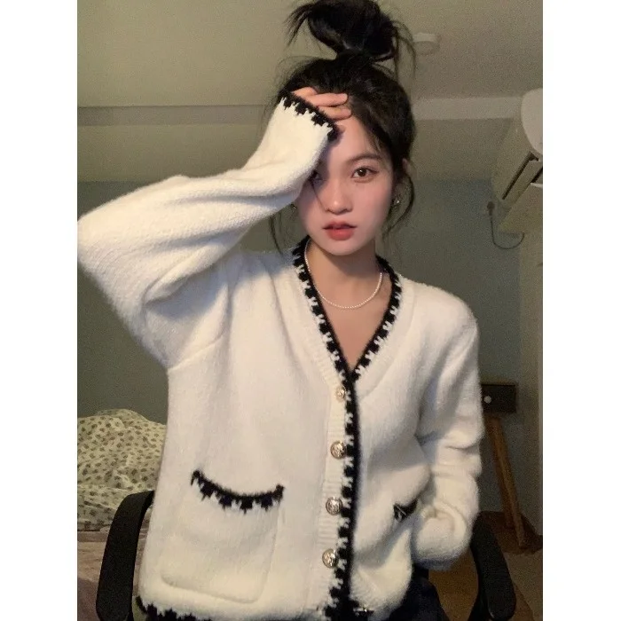 

Женский контрастный вязаный кардиган с V-образным вырезом, свободный свитер в Корейском стиле, осень 2021