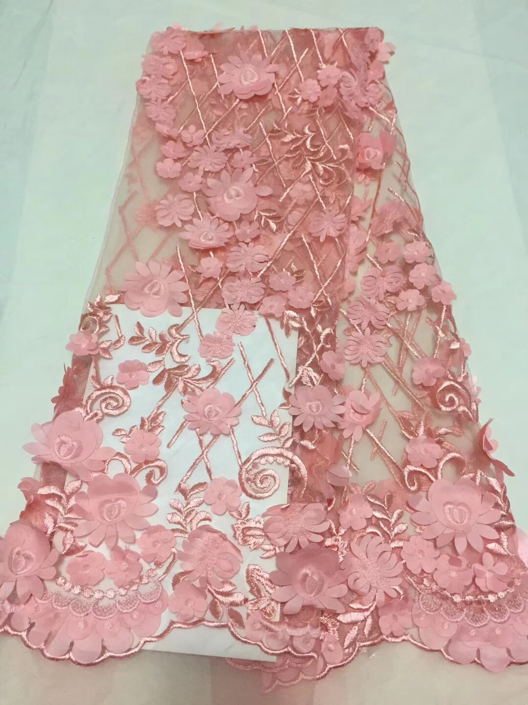 

3d Lace Fabric 2018 High Quality Lace Wine African Lace Appliqun with Beaded Embroidered Lace Trim for Nigerian Wedding ALC-W004