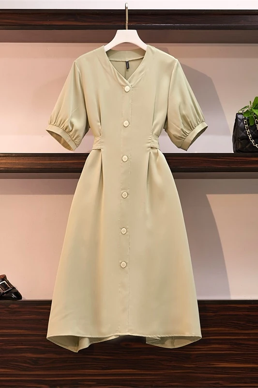 Женское платье с высокой талией и v-образным вырезом короткими рукавами завязкой