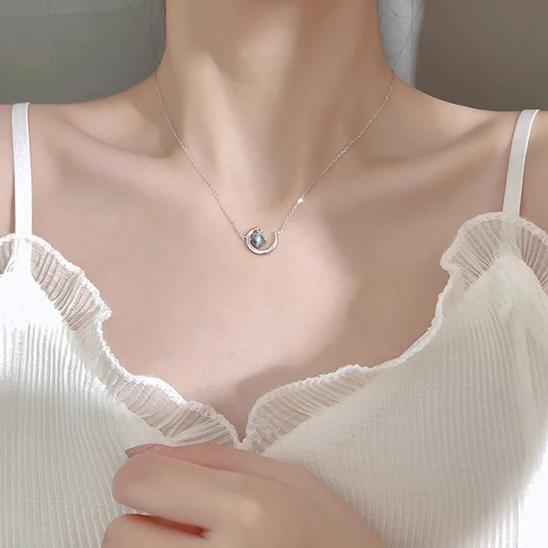 

Moon Star Trendy Necklace Blue Planet Simple Sparkling Clavicle Chain Woman Wedding Jewelry Party Birthday Gift