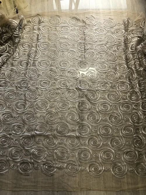 Новое поступление модная сетчатая вышитая кружевная ткань для