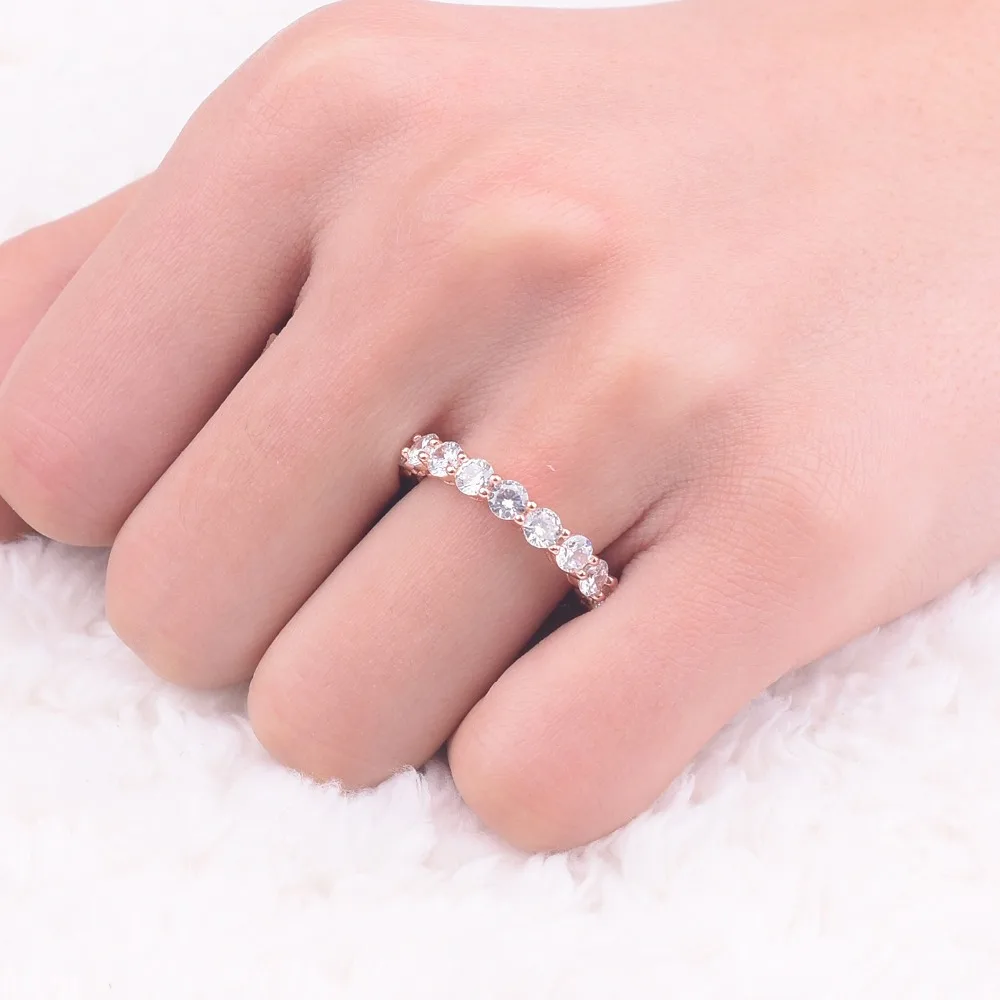 Роскошные обручальные кольца из серебра 925 пробы и золота с инкрустацией