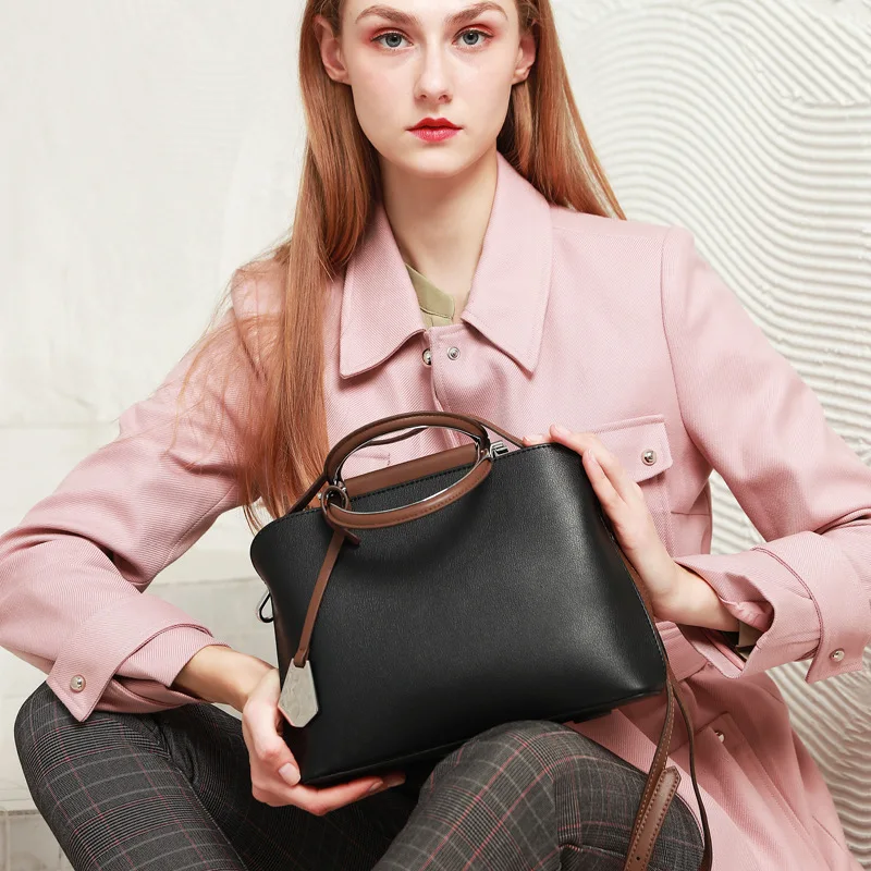 

Women's Handbags