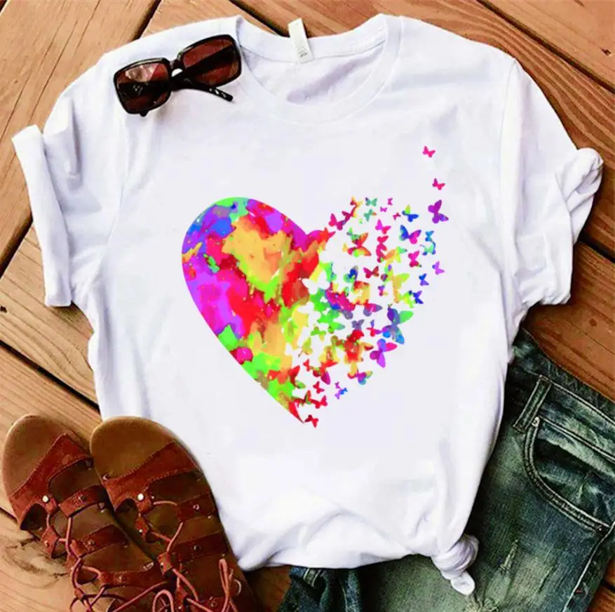 T-shirts-Camiseta con estampado de flores y corazón rosa para mujer, camiseta informal con cuello redondo, ropa de calle para chica, camiseta Harajuku, estética kawaii estampada