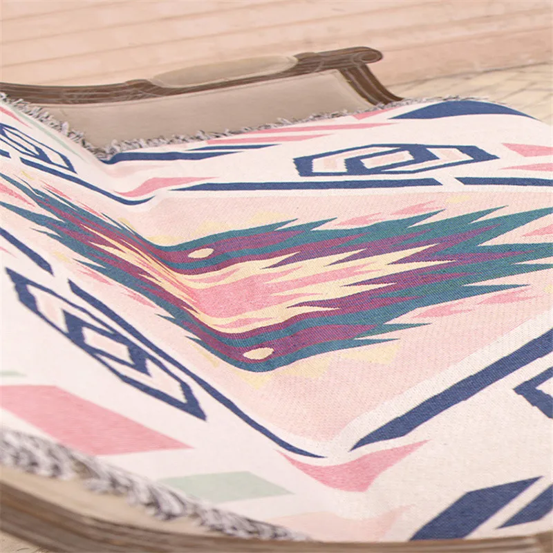 

Bubble Kiss Blanket European Style Pink Sofa Cushion Home Cotton Fabric Tassel Decor Blanket Modern Geometric Abstract Blanket