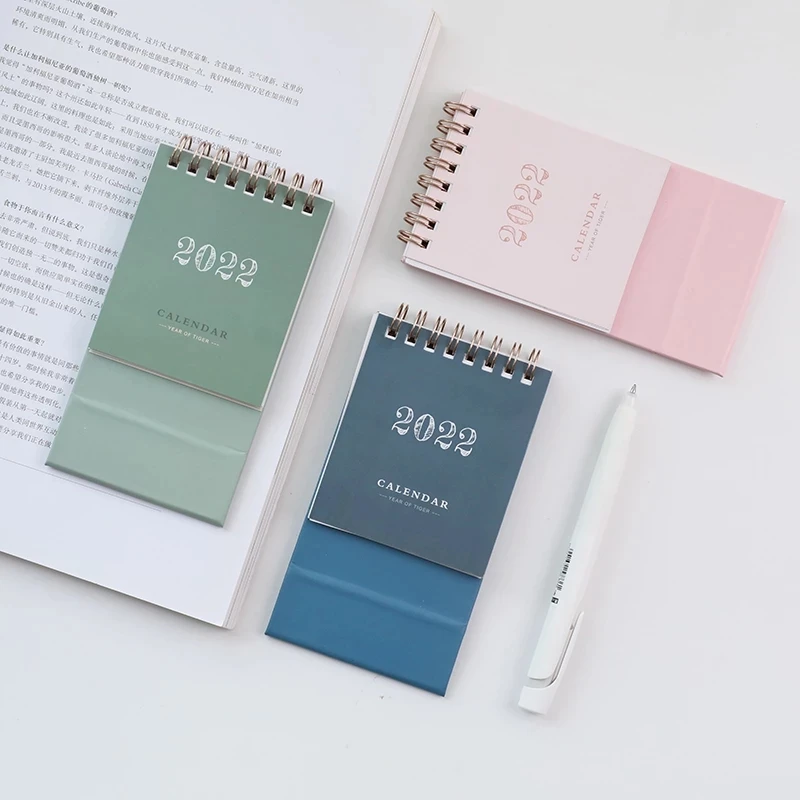 

2022 Simple Solid Color Mini Desk Calendar Creative Dual Daily Scheduler Weekly Table Planner 2021.6-2022.12