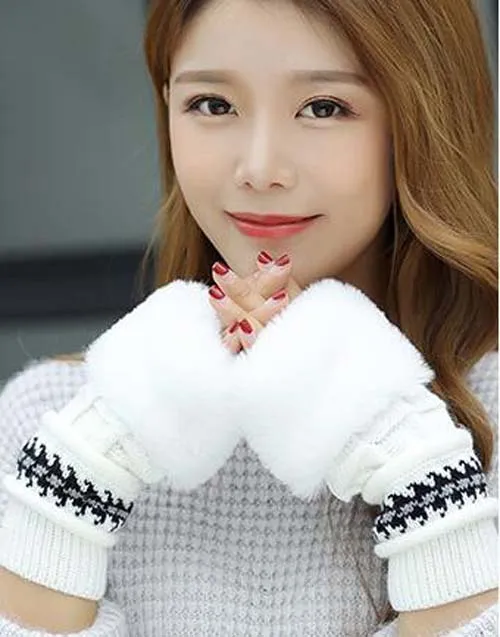 White gloves Зимняя шапка с кроличьим мехом, перчатки, шарф, наборы, утолщенная плюшевая шерсть, теплая шапка s, женская вязаная шапка, уличная ветрозащитная Ушная Лоскутная широкий берет-Боб - Цвет: White gloves