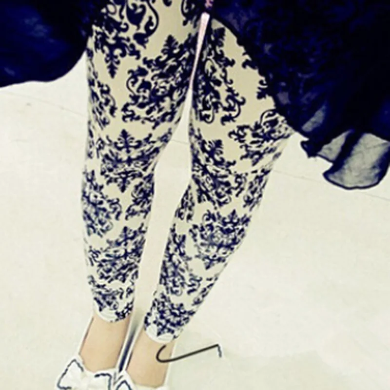 Женские легинсы в полоску черные белые повседневные с цветочным принтом|Легинсы|