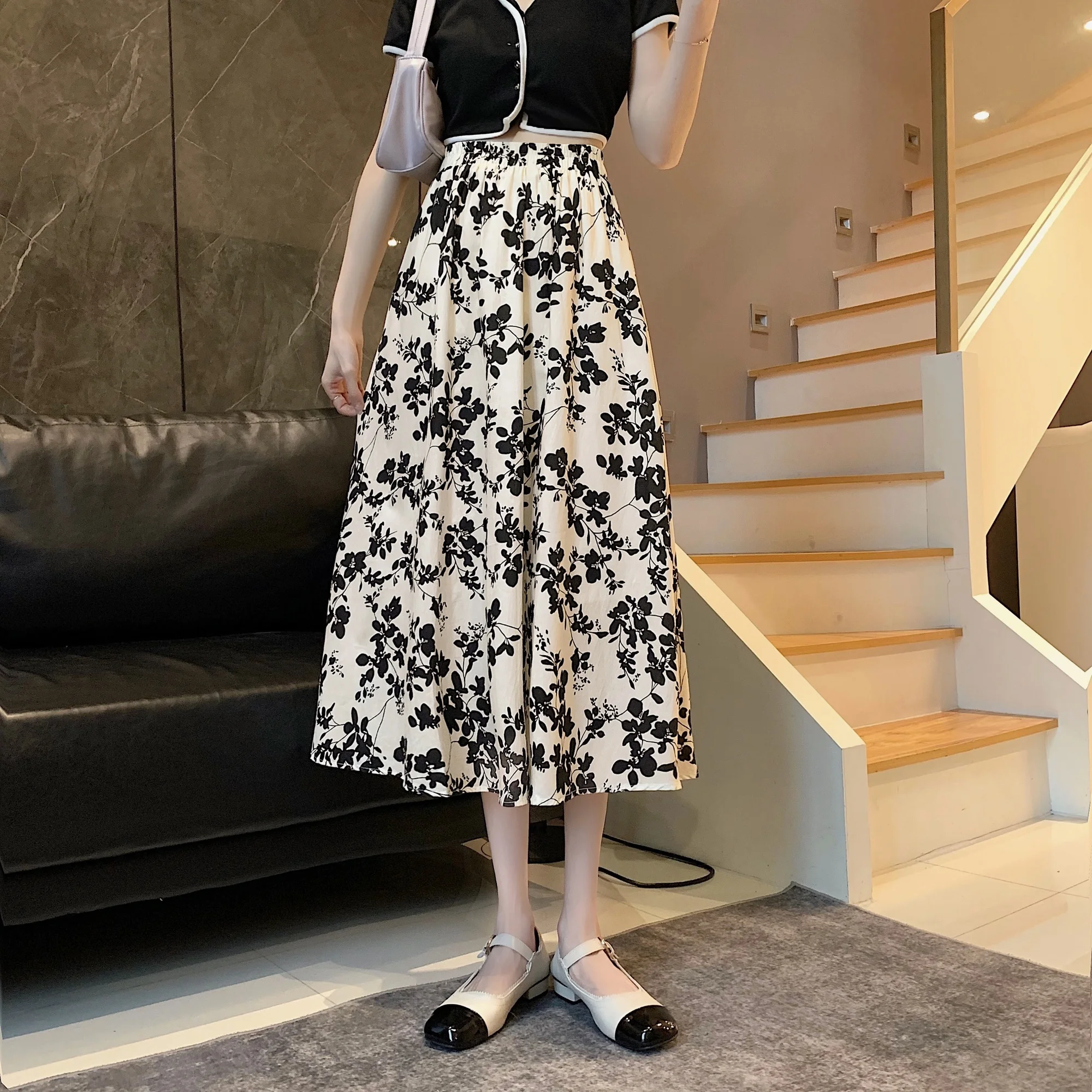 

~ Korean Skirt Women's New High Waist Slimming Small Floral Midi A- Line Skirt