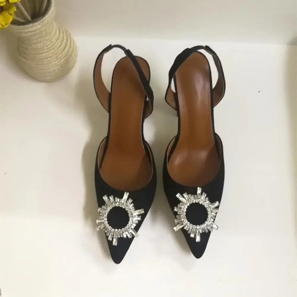 Black Suede Индивидуальные прозрачные сандалии с пряжками и круглым носком; Mujer; коллекция года; Роскошные атласные женские сандалии на высоком каблуке с острым носком и ремешком сзади - Цвет: Black Suede