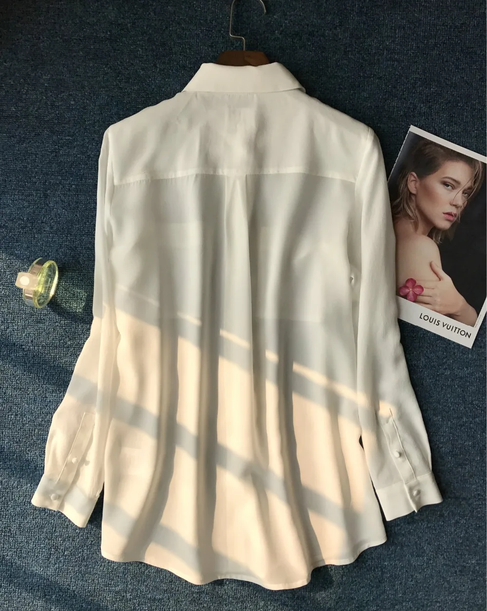 Женские блузки с карманами и пряжкой рубашки длинными рукавами во французском