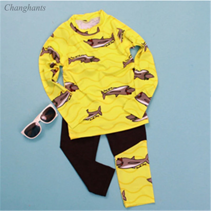 Для маленьких мальчиков спортивных топов возраст от 1 до 10 лет дети цельный