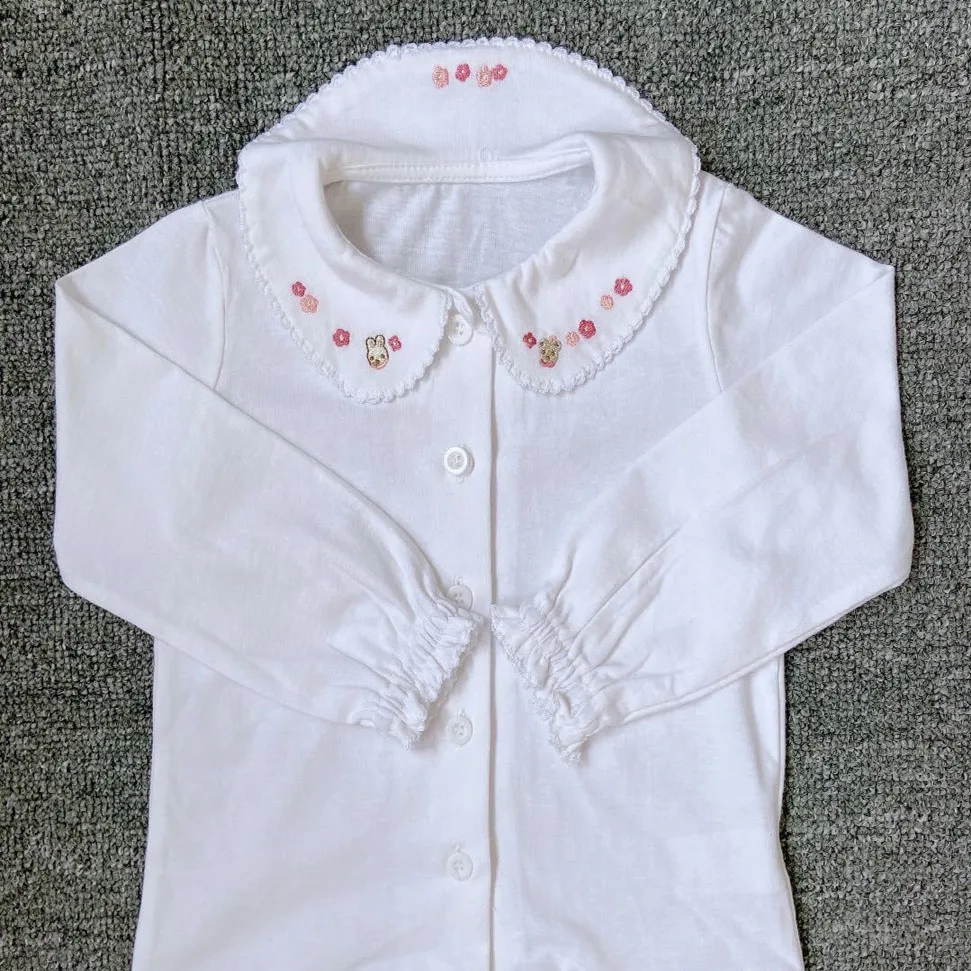 

Винтажная весенне-осенняя Милая белая рубашка с вышивкой для маленьких девочек, детская повседневная хлопковая блузка, милая