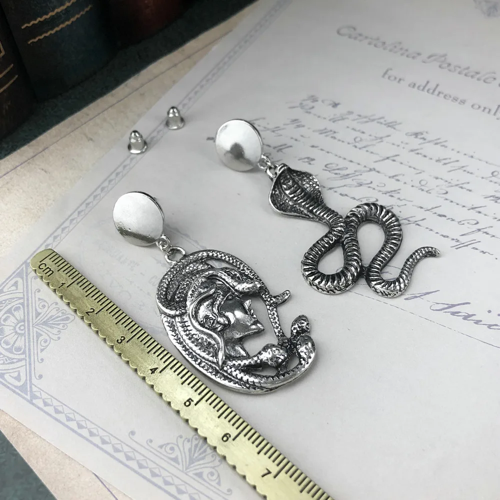 Готический Темный Панк Цвет: старое серебро Медуза королева Гидра Голова змея