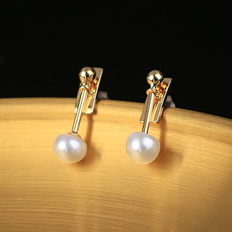 Модные корейские серьги с пресноводным жемчугом для девочек простые