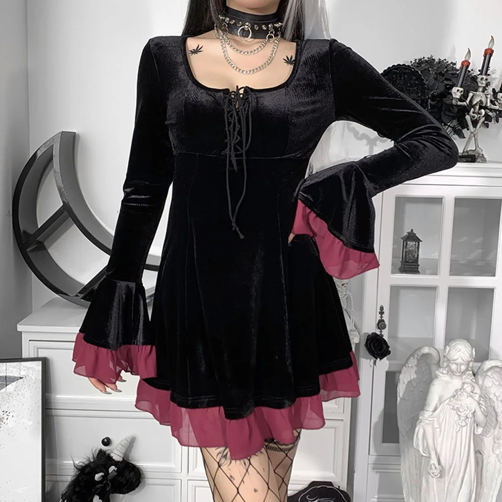 

Gothic 2021 Autumn Winter New Fashion Womens Dress Velvet Splicing Color Contrast Flared Sleeves U-neck Bandage Sexy Dress