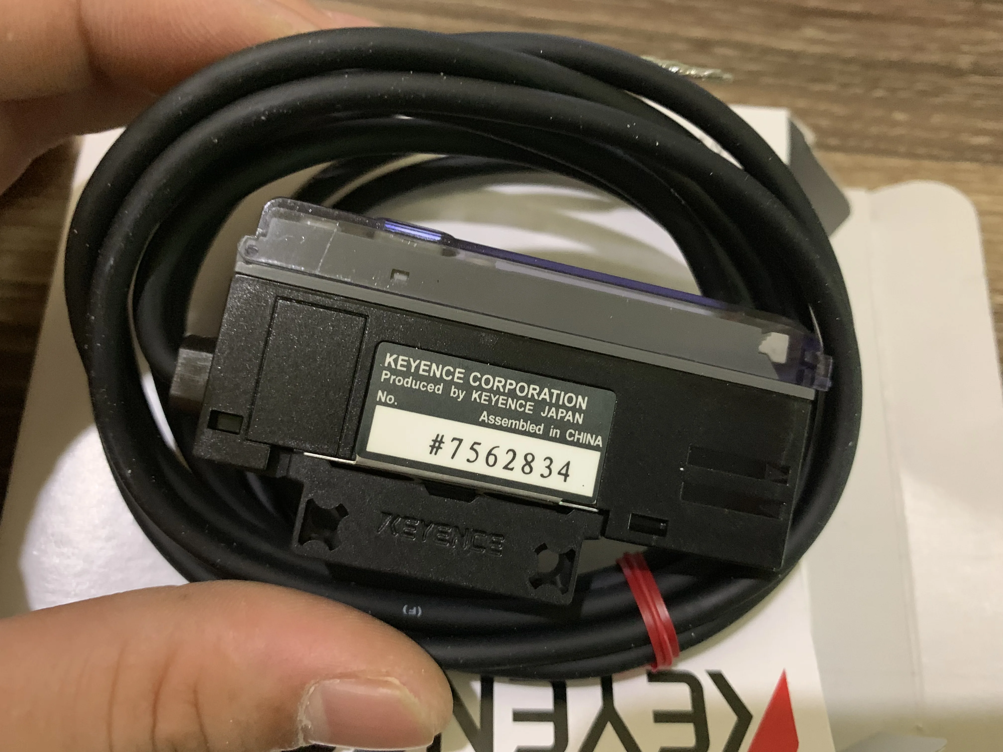 Фотоэлектрический переключатель Keyence фотоэлектрический датчик цифровой