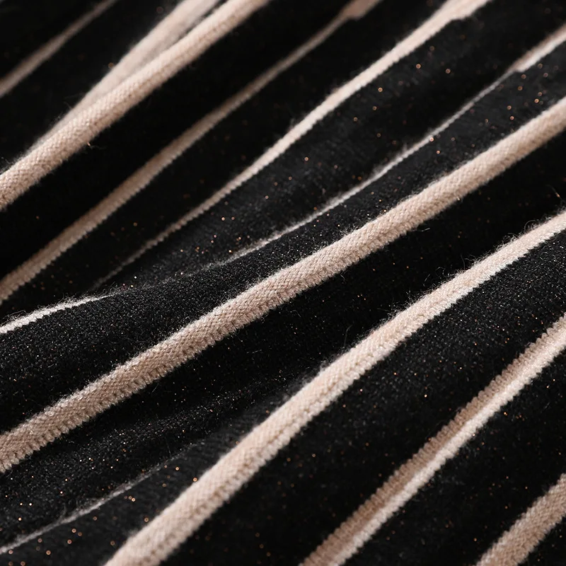 Женская трикотажная юбка в полоску осенне зимняя офисная эластичная с высокой