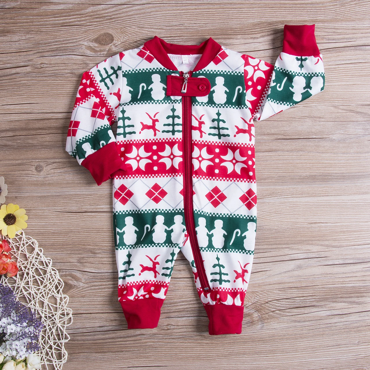 

Family Christmas Pajamas Set Long Sleeve Snow Pattern Top Pants Sleepwear Nightwear Matching Outfits