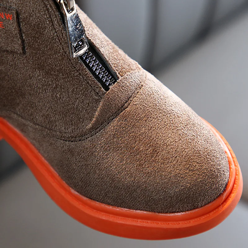 Детские замшевые ботинки на молнии ботильоны цвета хаки с заплатками для девочек