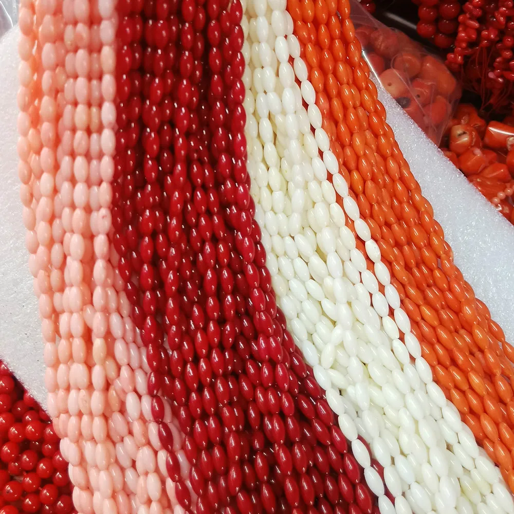 Бусины из натуральных материалов бусины синтетического кораллового риса