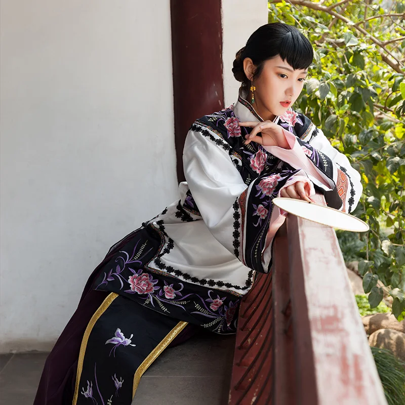 

Traditional china Costume Ancient Qing Dynasty Elegant woman Costume beautiful Drama embroidered lady skirt Xiuhe suit Costumes