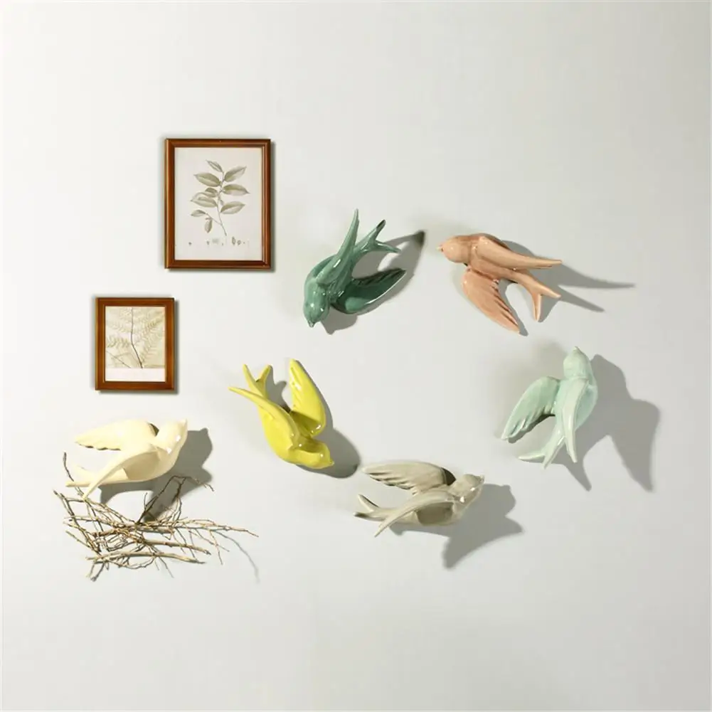 

Decoration Pendant Ceramic European Retro Style Wall Swallows Shape Home Bird Shape Wall Decoration for Living Room Dining Room
