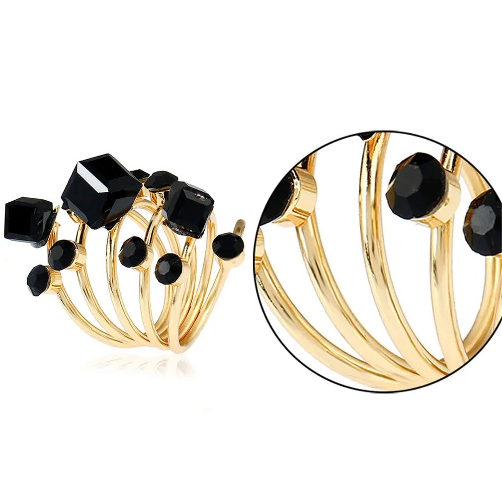 Индивидуальное преувеличенное кольцо может быть наложено на объединенное