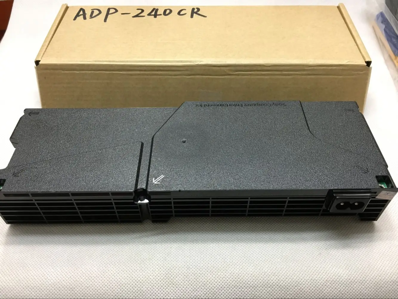 Новый планшетофон для PS4 1100 блок питания 4-контактного зарядного устройства