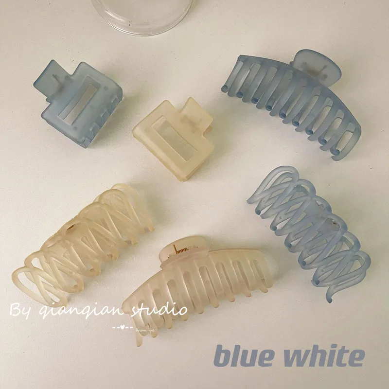 

MISANANRYNE Simple Blue And White Hair Claws Geometric Barrettes Matte Transparent Frosted Hair Clip Elegant Hair Accessories