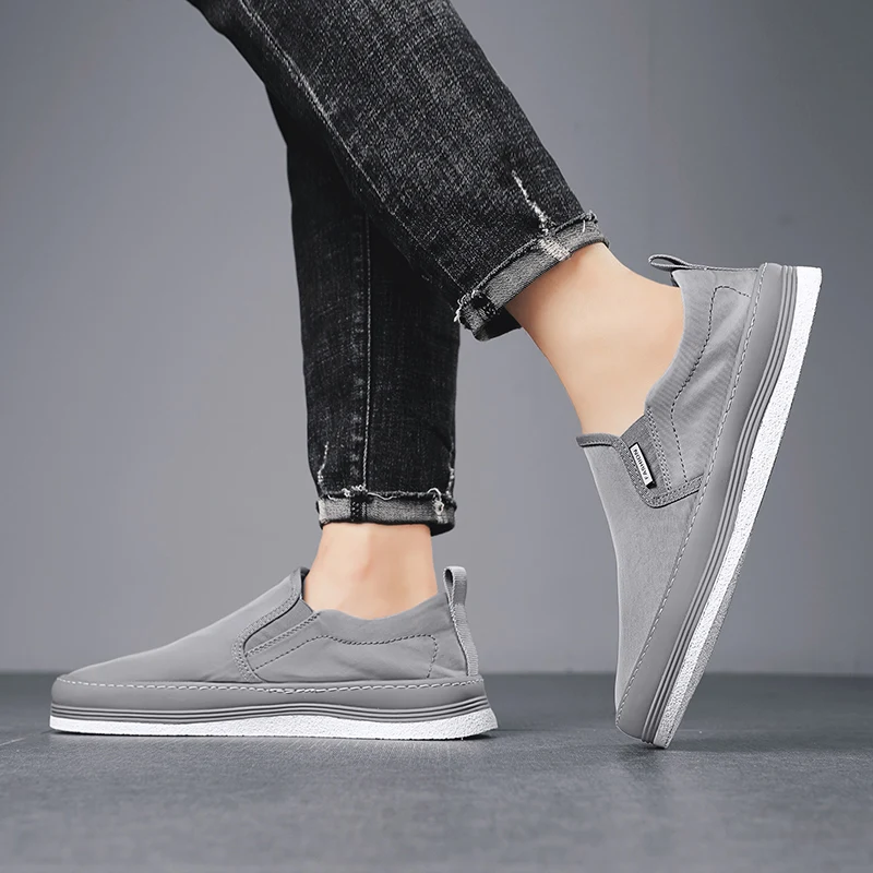 

Summer Vulcanized Men Shoes Waterproof Platform Sewing Anti-Slip Flat Men Canvas Shoes Classic Walking Shoes Men Sneakers 2021